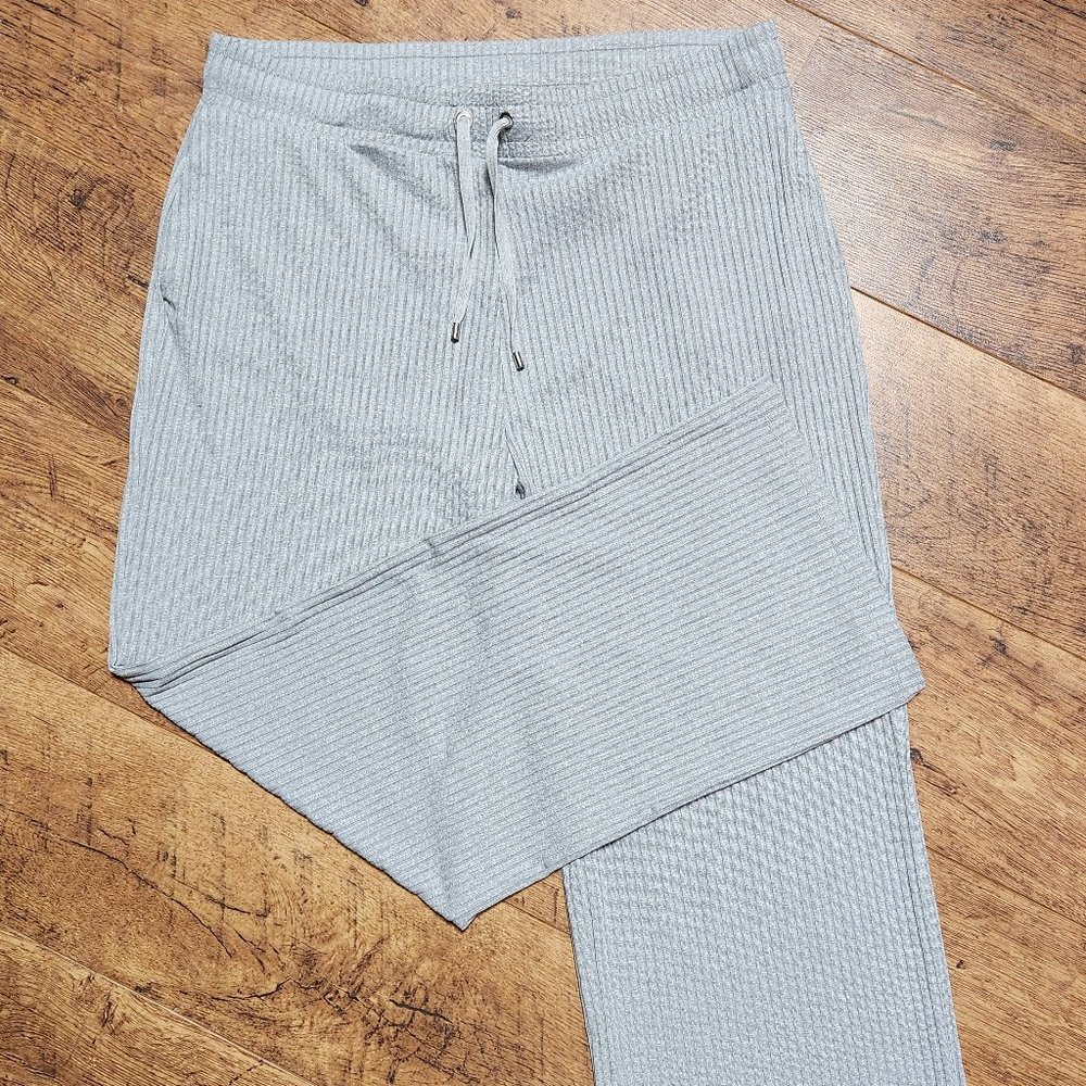 CALVIN KLEIN Women's Gray Ribbed Knit Wide Leg Pants - XL - NWT - NEW WITH TAGS - Picture 4 of 9